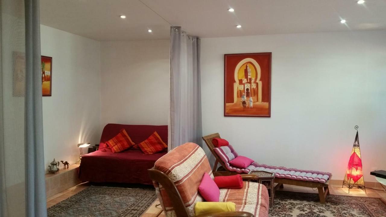 Chambre Avec Jardin Pierre Curie Bry-sur-Marne Eksteriør bilde